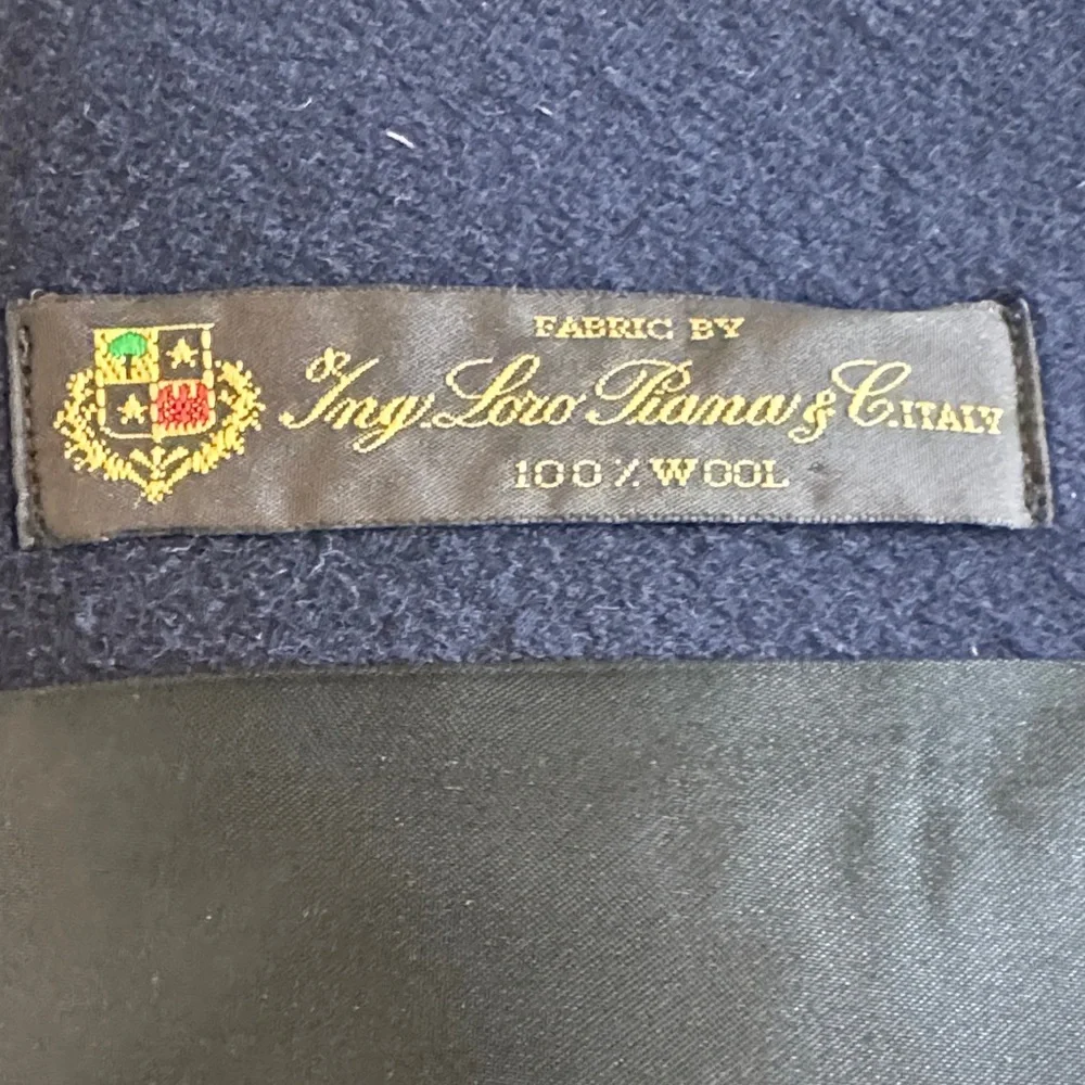 Elegant Navy Fleurette Wool Coat for Women - Picture 4 of 5